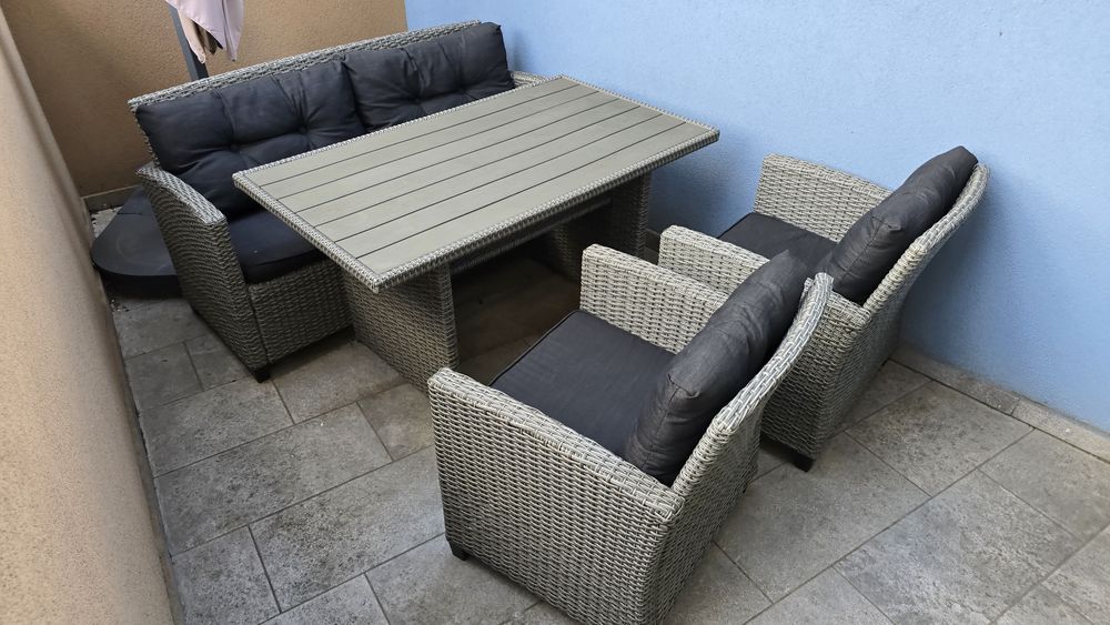 Set mobilier JYSK VISBY gradina/terasa , masa, canapea, 2 fotolii, include perna , culoare gri (folosit, ca nou)