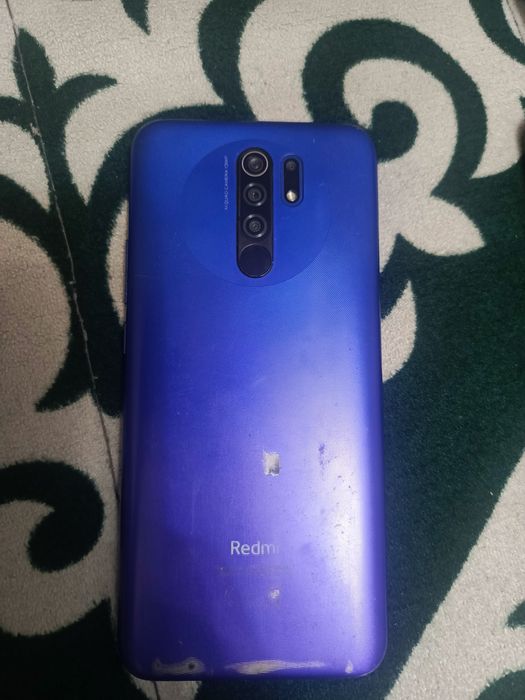 Продам телефон Redmi 9