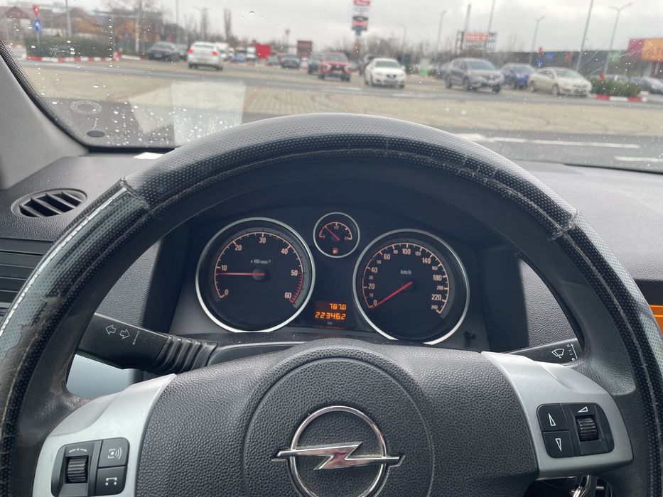 Opel Astra H 1.7 CDTI 2005