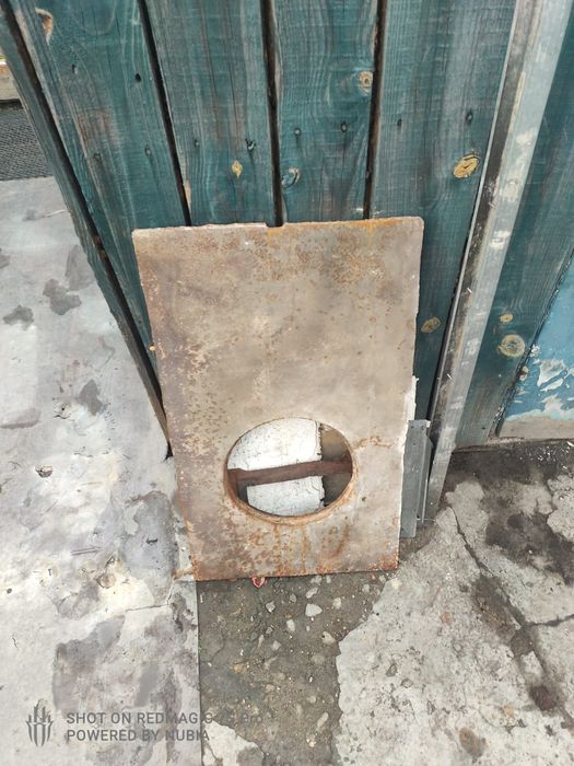 Продам кирпич б/у .