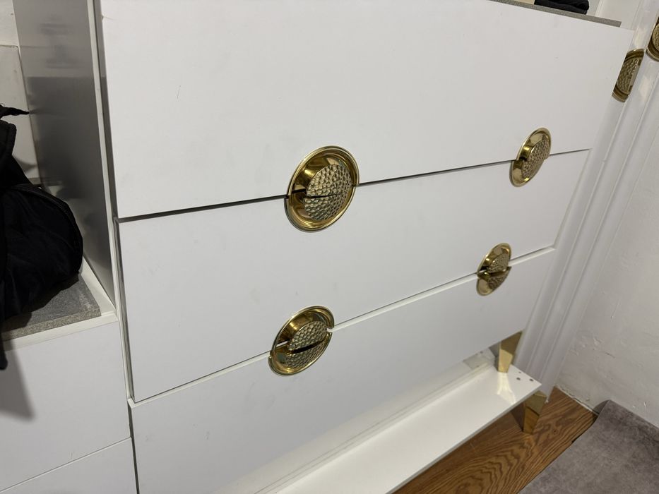 Спальний гарнитур