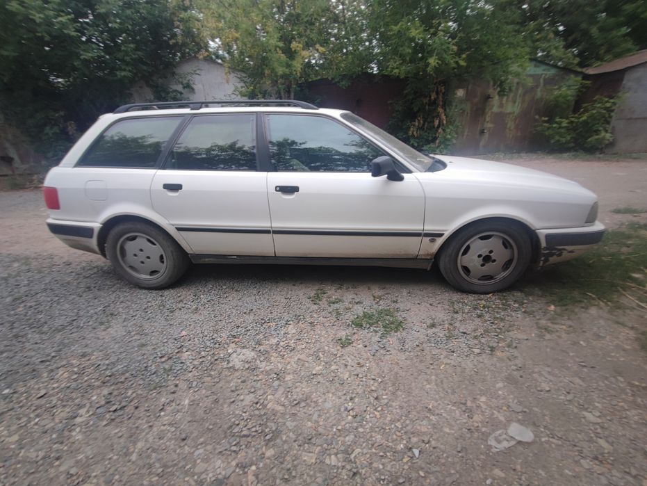 Продам дизельную Ауди