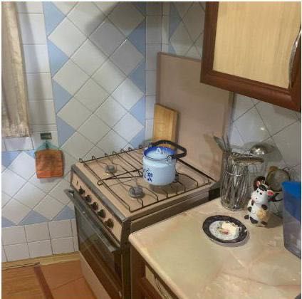 5ти комнатная квартира в Юнусабаде с мебелью