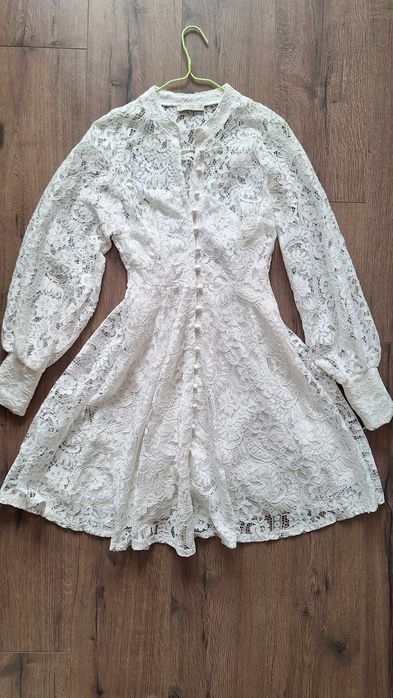 Елеганта дамска рокля