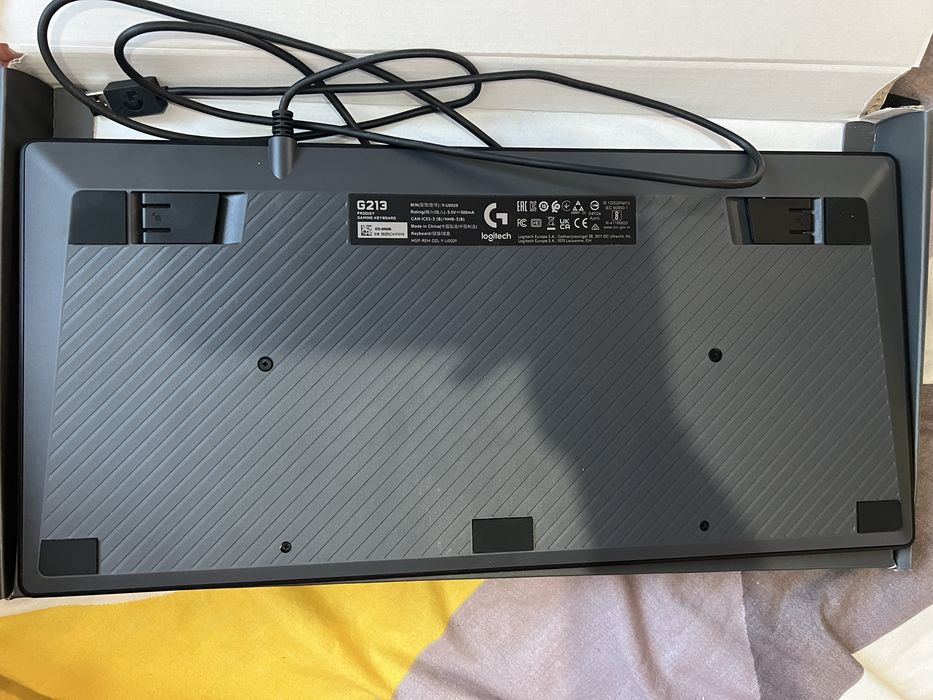 Геймърска клавиатура Logitech G213 Prodigy