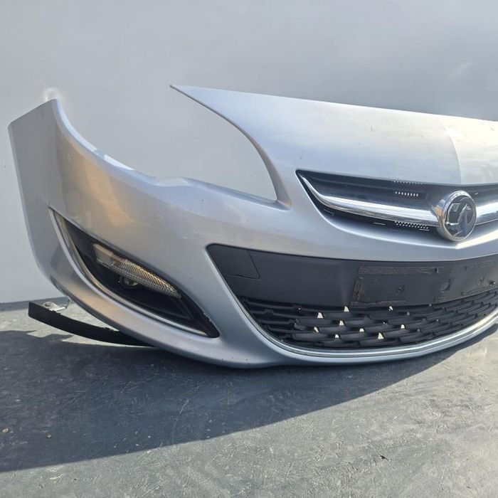 Bara fata completa Opel Astra J facelift