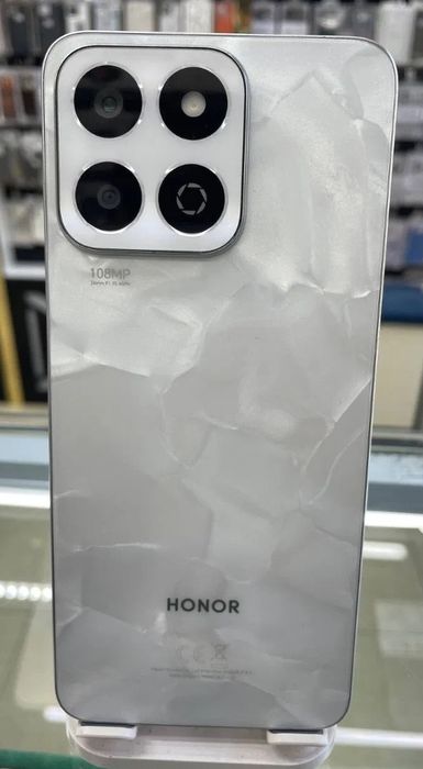 Продаю Honor x7c