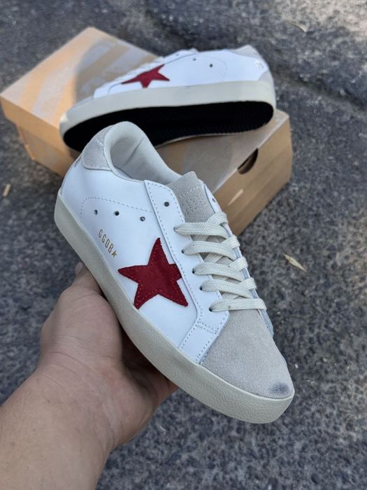 Golden goose           .