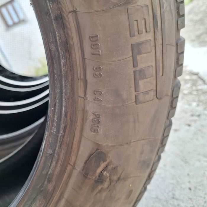 Зимни гуми Pirelli 225/60/17 4бр.-180лв