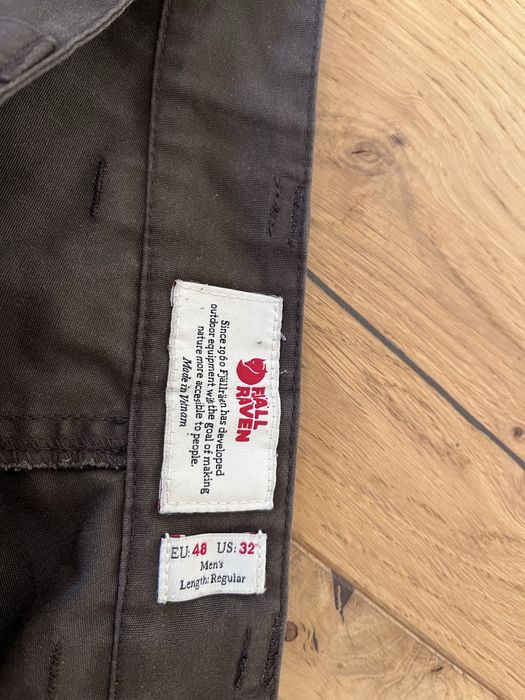 Vând pantaloni Fjallraven Vidda Pro 48