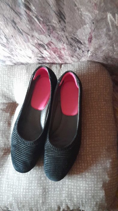 Обувки с лека платформа