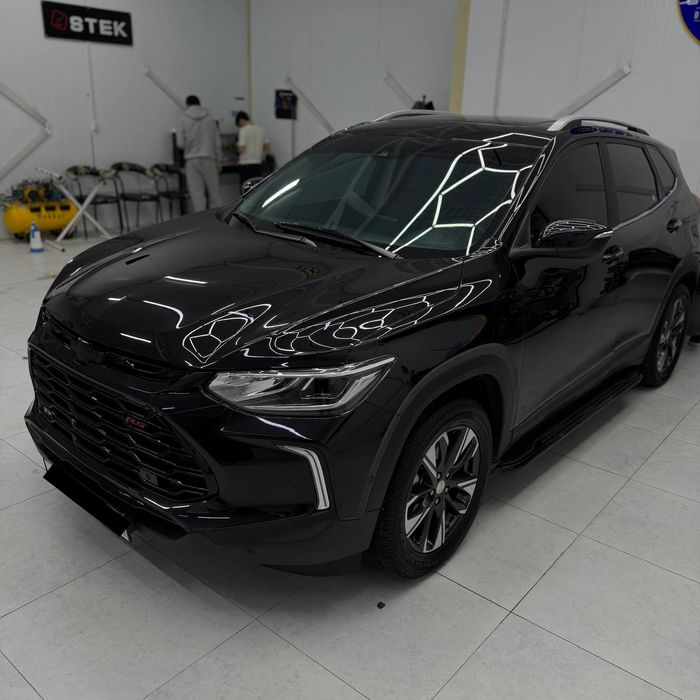 Tracker 2 2023 Premier Full Qora PropanGaz bor Xolati Ideal 950$ bilan