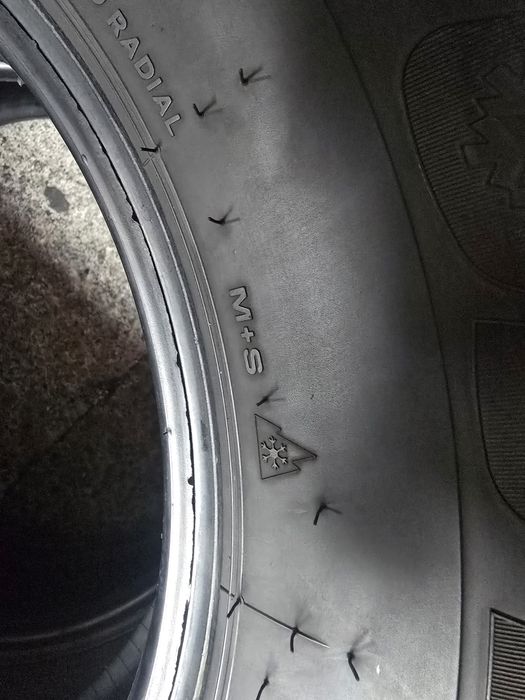 Lassa 215/75 R16 C 113/111R MS iarnă