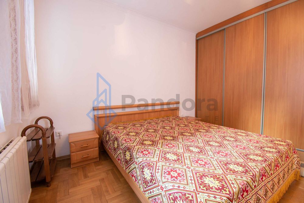 Двустаен ап. Център-Докторски паметник