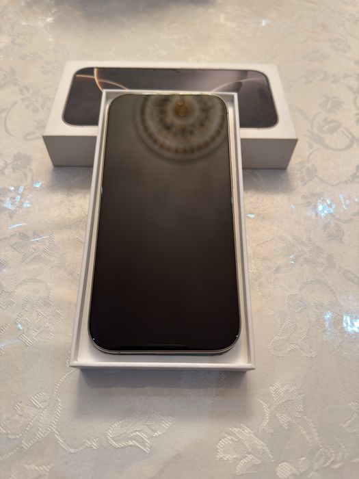 iPhone 16 Pro 256GB Natural Titanium