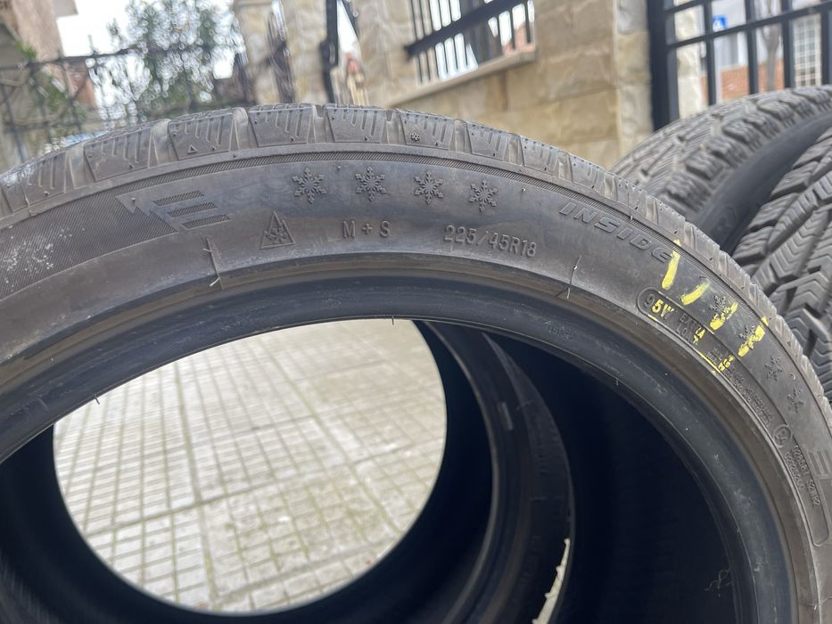 зимни гуми  225 /45/18