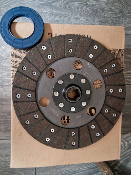 Disc ambreiaj tractor carraro 400  import preț 695 lei se poate trimite
