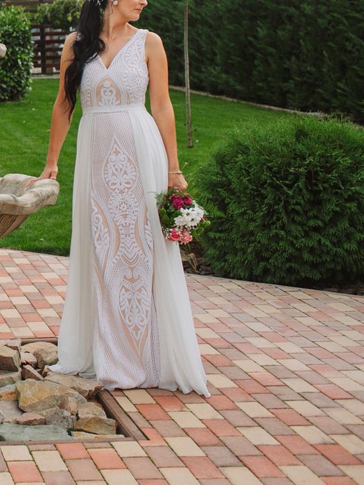 Rochie mireasa deosebită