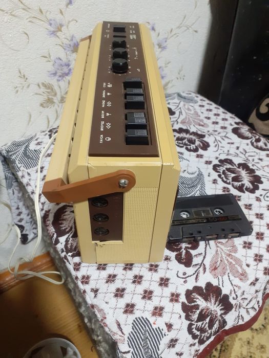 Магнитофон "ЭЛЕКТРОНИКА" кассетный