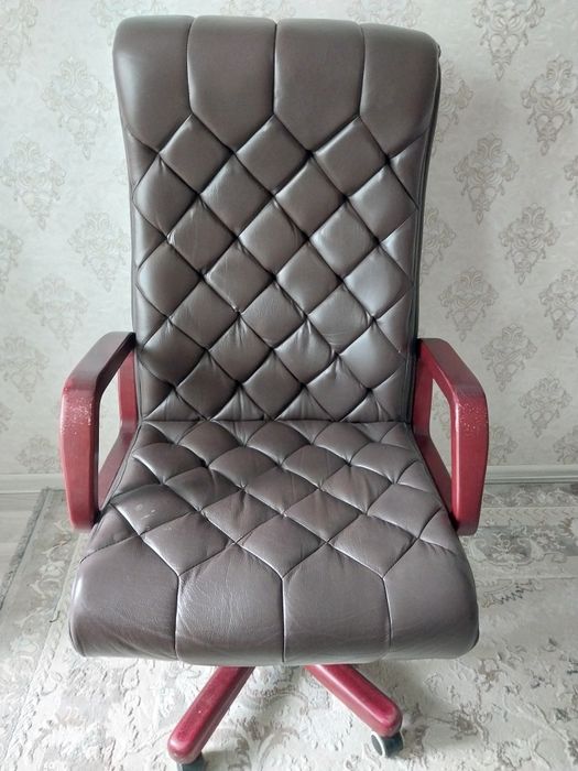Кресло натуральная кожа