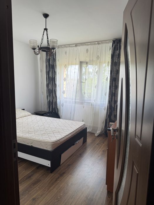 Apartament decomandat, 2camere, Craiovita Noua