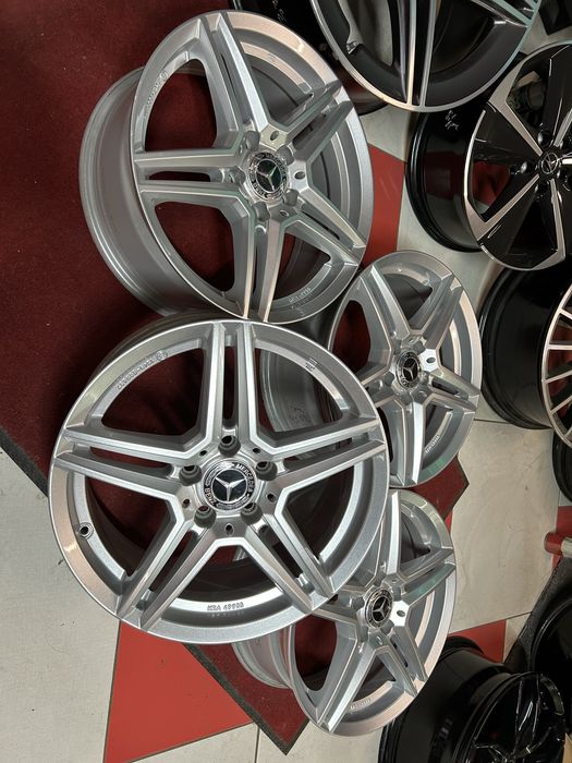 17 цола за Mercedes A B C Class CLA  GLA GLB Vito Original