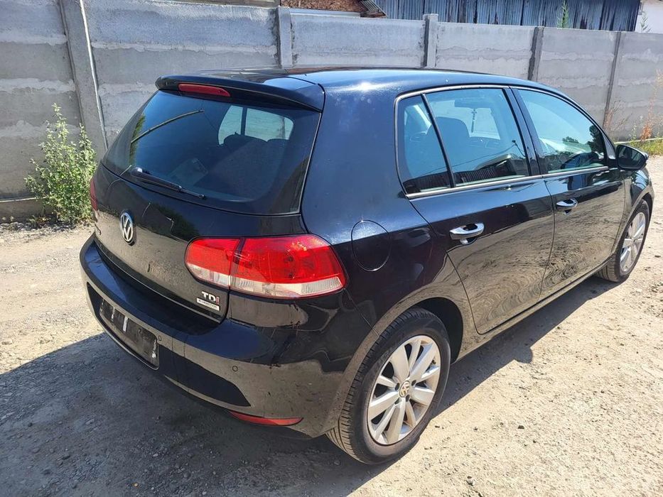 dezmembram volkswagen golf 6 2012 1.6 tdi