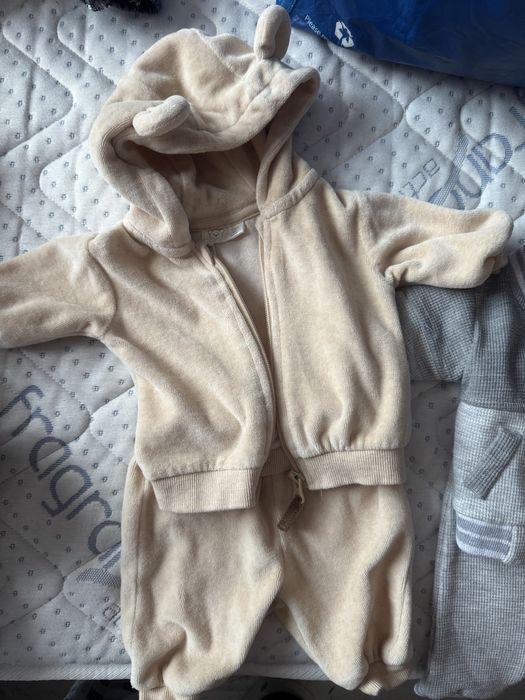 Бебешки комплекти
