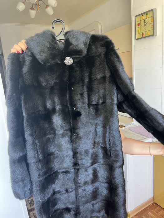 Продается норкавая шуба