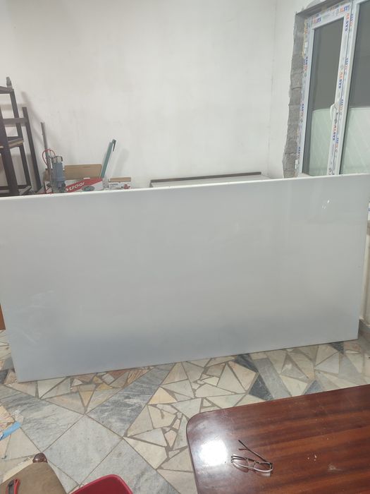 Рекламный щит с внутренней подсветкой 2400х1200