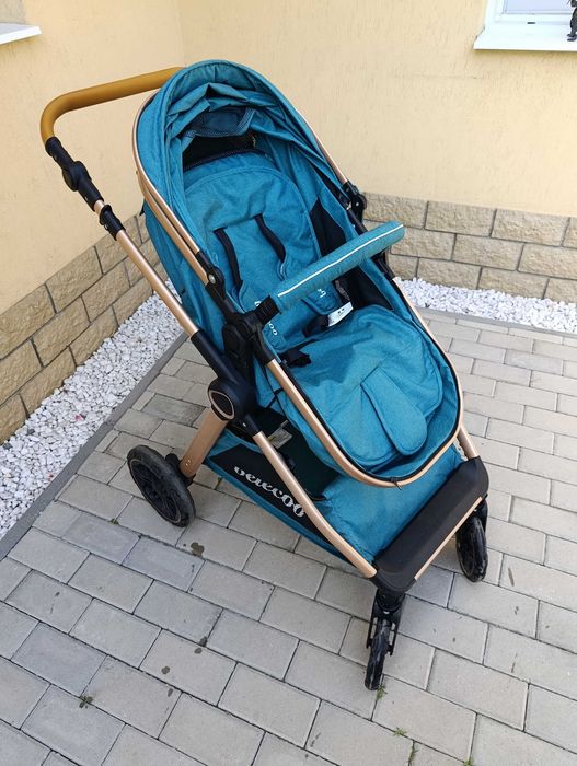 Cărucior bebe în stare foarte bună
