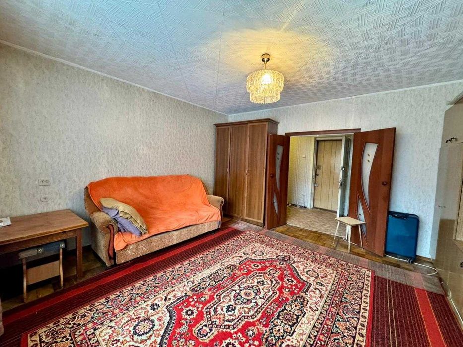 Продажа 1 комн. кв. - мкр . Степной -2, дом 3