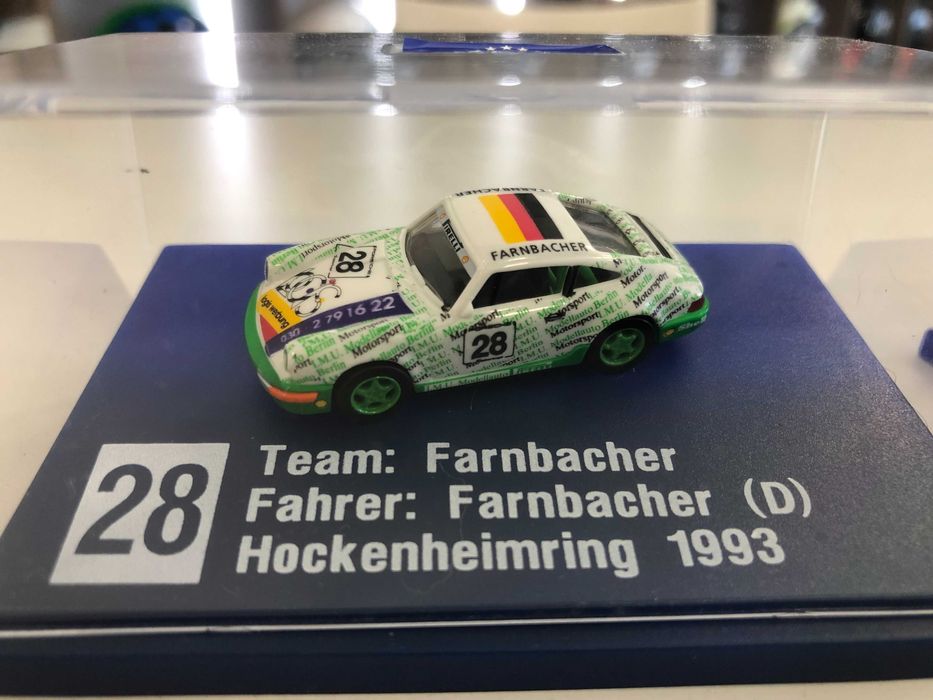 Колекционерски модели колички PORSCHE 911 CARRERA  1993г. 1:87 НОВИ