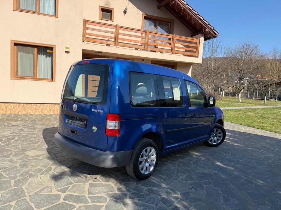 Vw caddy 2009 1,9 tdi 105 cp euro 4 fara filtru de particule