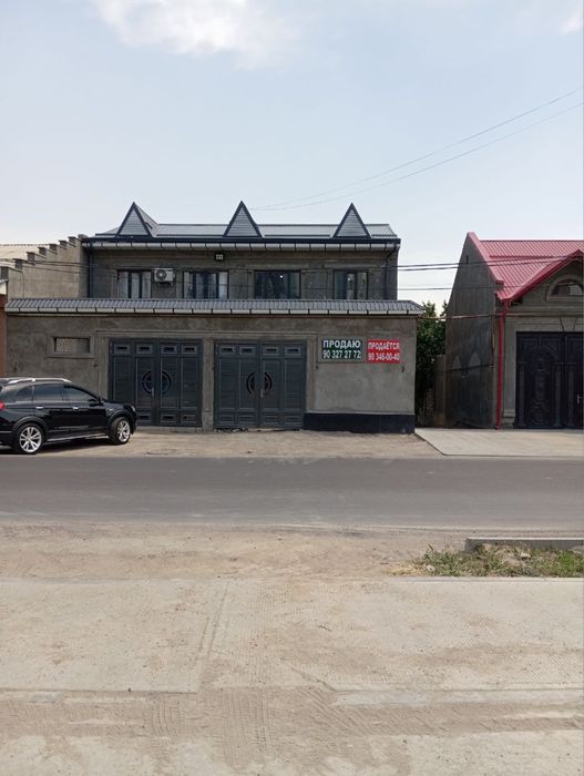 Продаю 1,5 сот дом 4 ком Олмас махаля 2 этажний
