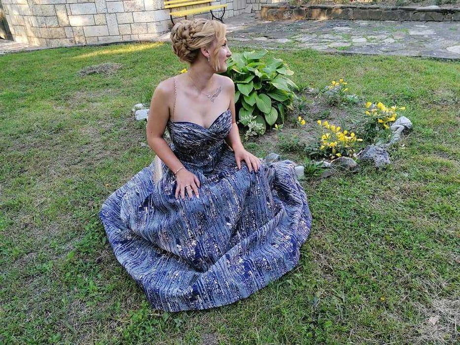 Бална рокля  Използвана е