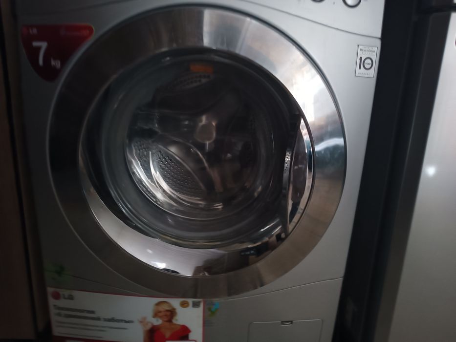 Стиральная машина автомат  LG