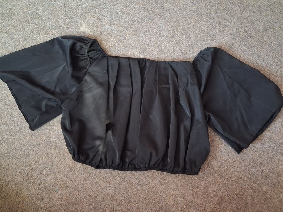 Дамски блузи къс ръкав