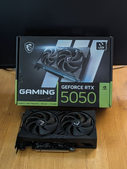 видеокарта RTX 5050