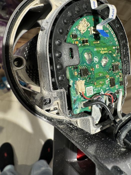 Service Dyson pentru aspiratoare si purificatoare