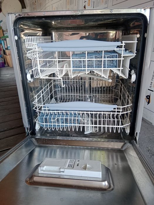 Посудомоечная машина Аристон