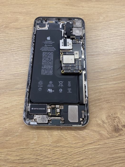 Корпус 11 Pro Max -На части