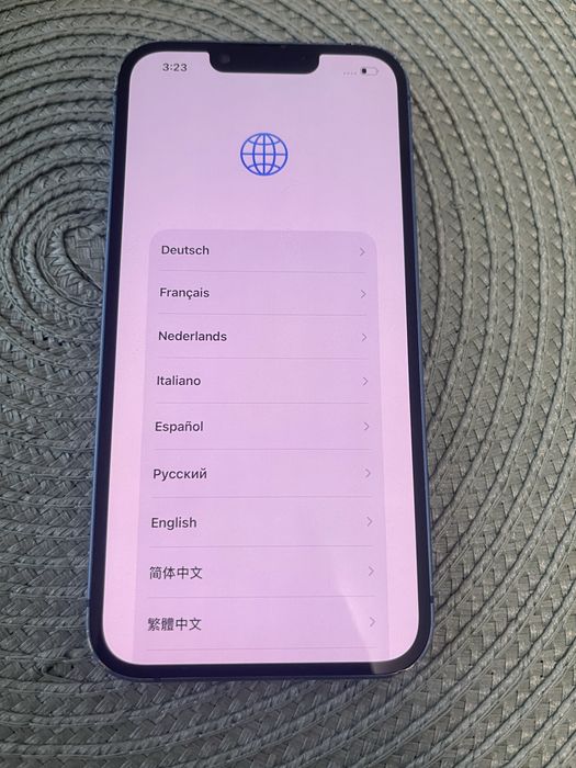 Продавам iPhone 13 128GB в отлично състояние
