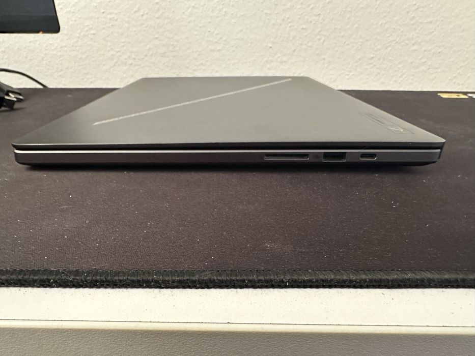 Laptop ASUS ROG Zephyrus G16 OLED 2024, Ryzen AI 9, RTX 4060, 32Gb RAM