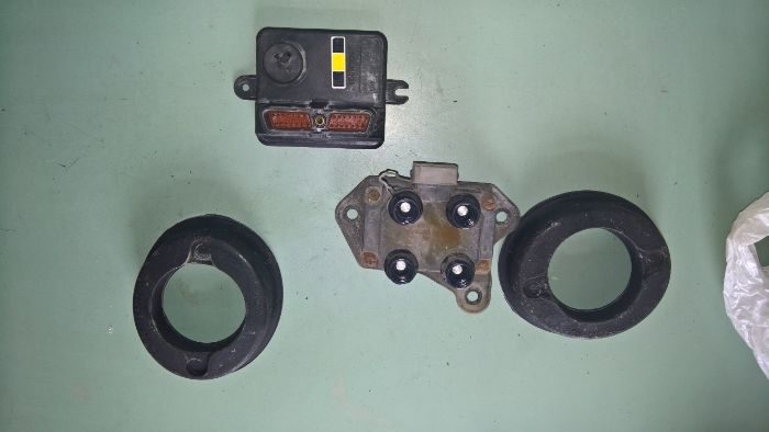 Продавам части за Мондео МК3 , Фиеста МК3