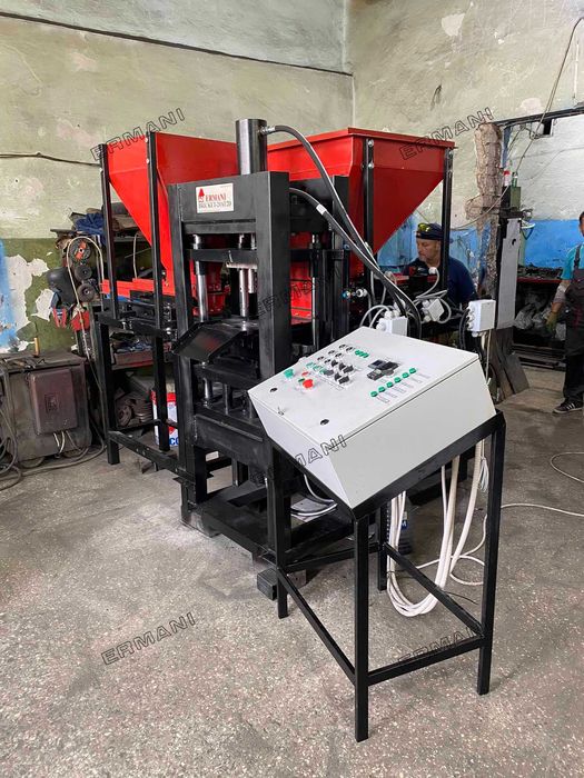 Бизнес производство: преса за технопланктон и макуха. брикет-40AT