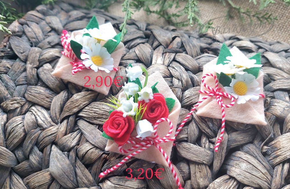 Ръчно изработени мартеници - гривни, брошки, шноли,магнити,венци и др.