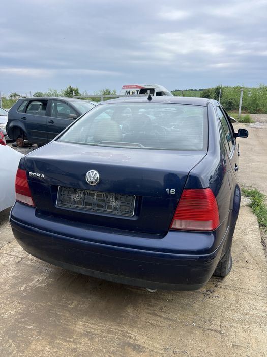 Vand bara fata capota usi motor benzina/diesel vw bora