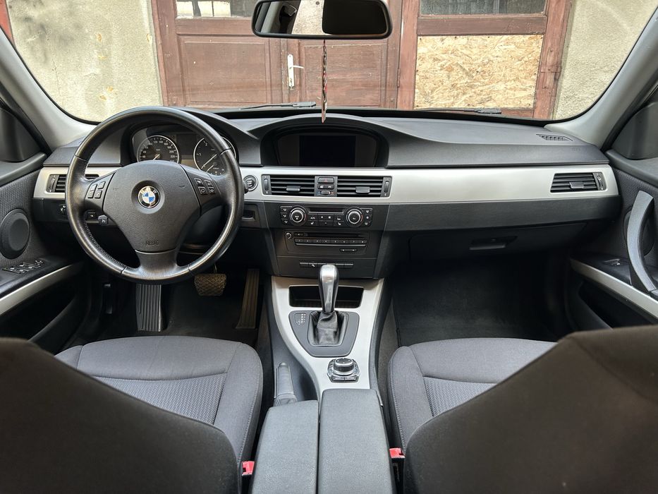 Bmw 318 Diesel(facelift 2010)