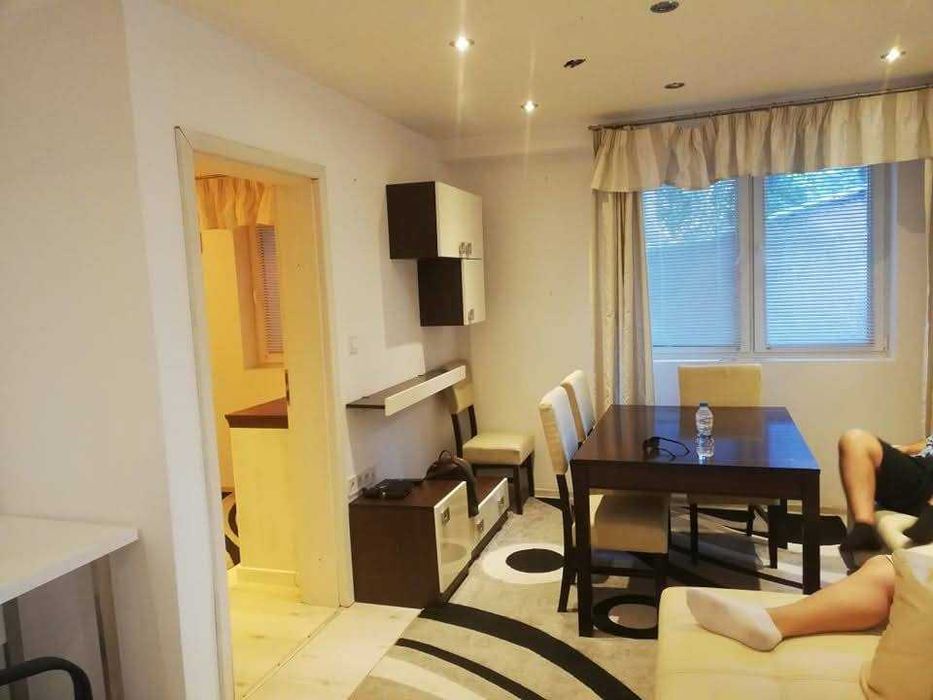 Двустаен апартамент под наем | Кършияка | 300€